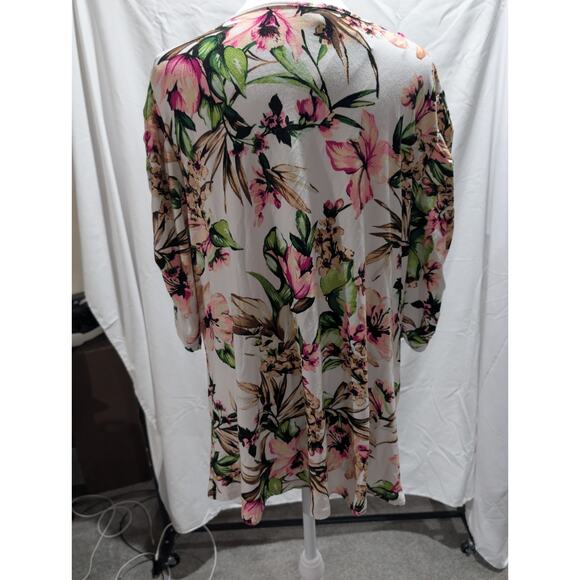 Lane Bryant Rayon Top Floral Women's Plus Size 18 20 1X Short Ruched Sleeve NWT - Picture 6 of 16